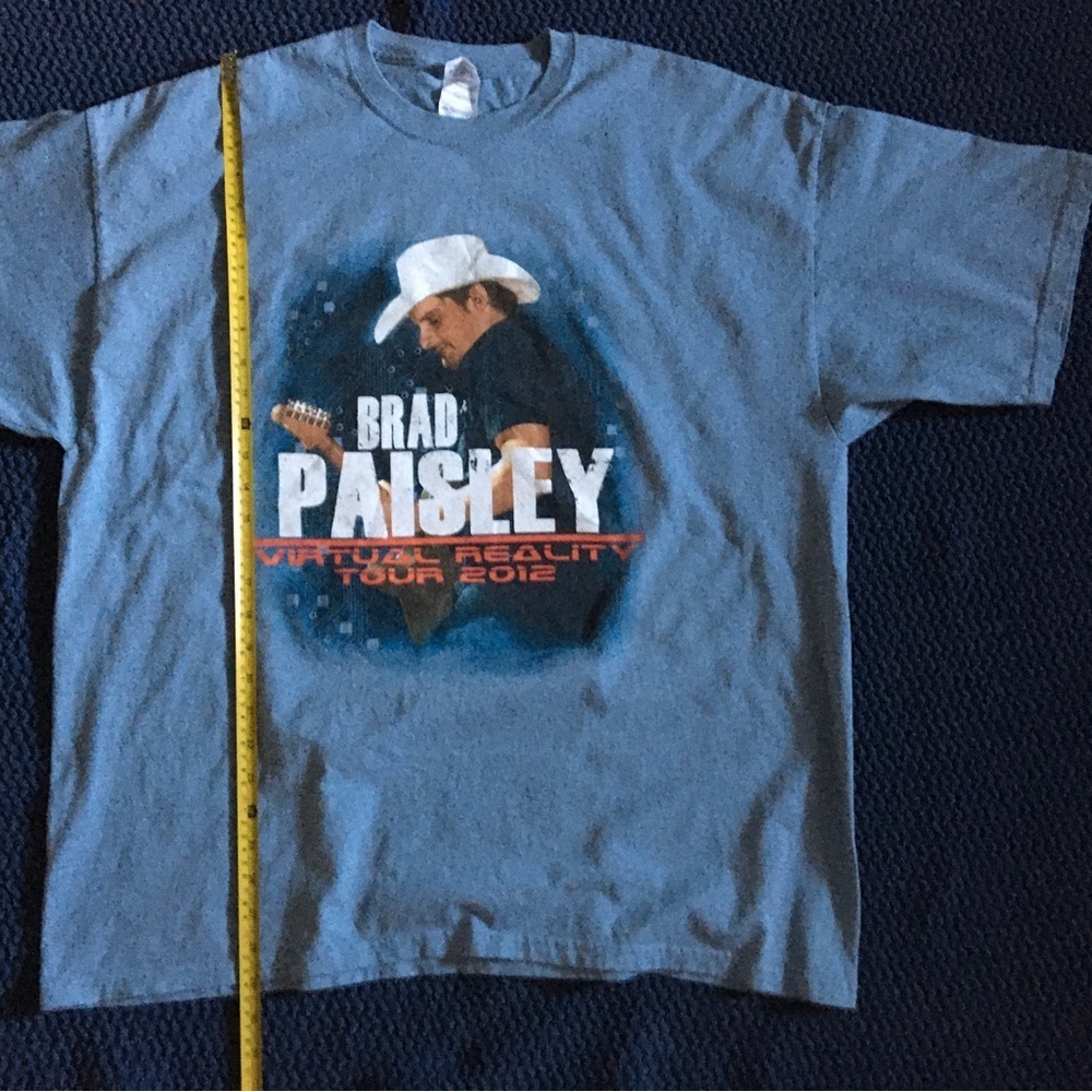 Brad Paisley 2XL concert shirt